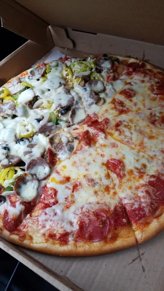XL Half Supreme Half Pepperoni